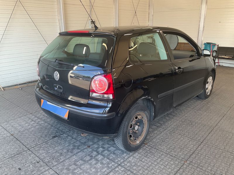 Volkswagen Polo 1.2 Trendline 2006 – снимка 2
