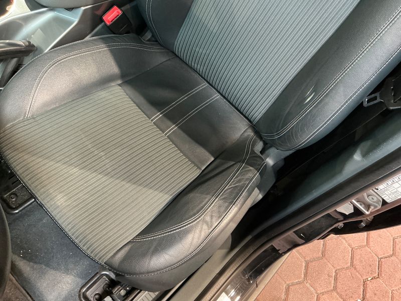 Ford C-Max 1.6 EcoBoost Titanium 2014 – снимка 26
