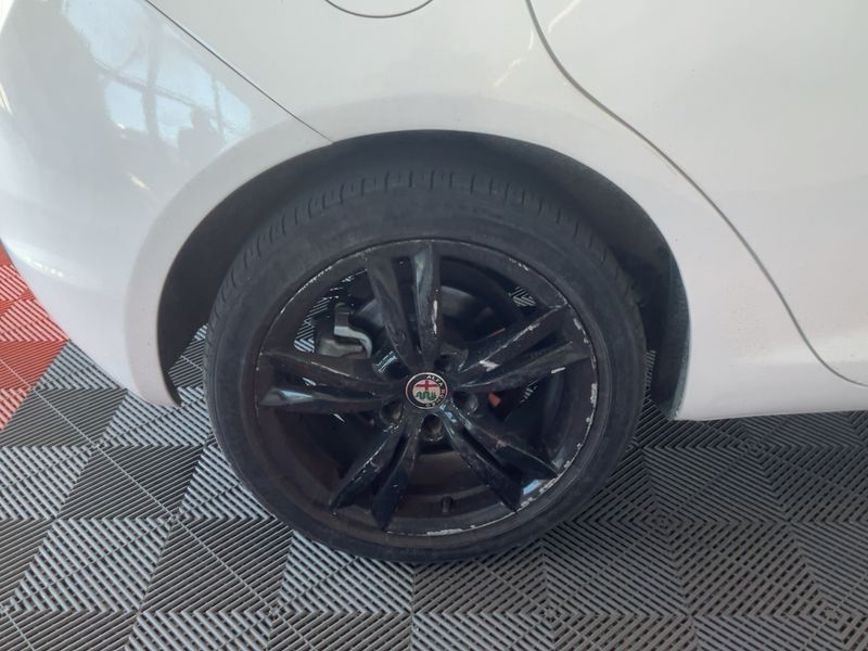 Alfa Romeo Giulietta 1.4 Turbo Super 2017 – снимка 9