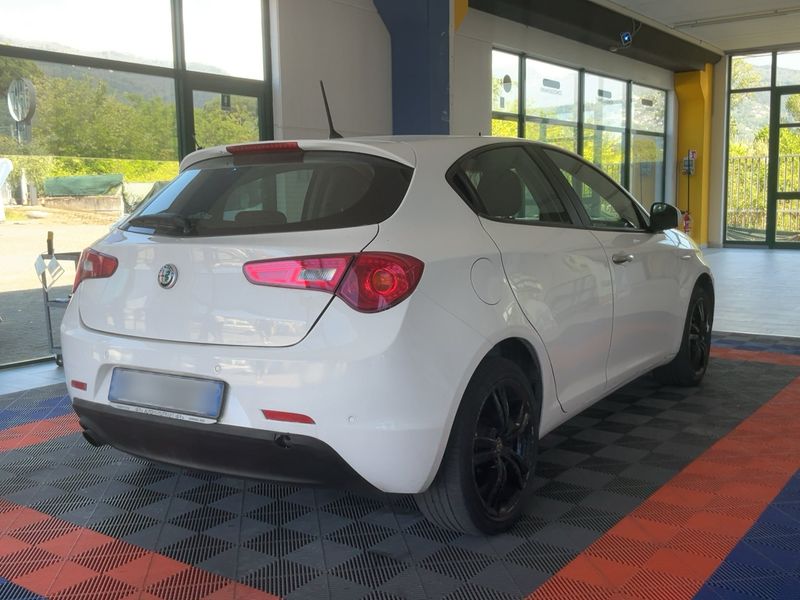 Alfa Romeo Giulietta 1.4 Turbo Super 2017 – снимка 8