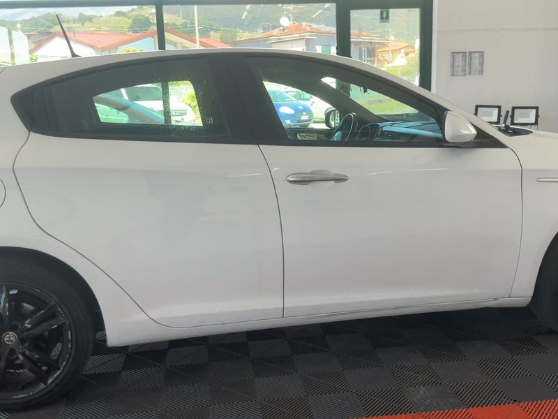 Alfa Romeo Giulietta 1.4 Turbo Super 2017 – снимка 10