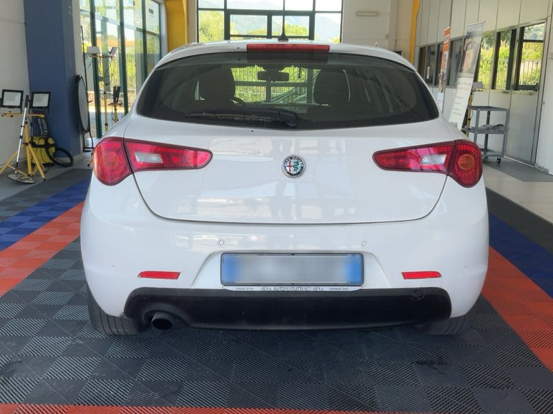 Alfa Romeo Giulietta 1.4 Turbo Super 2017 – снимка 15