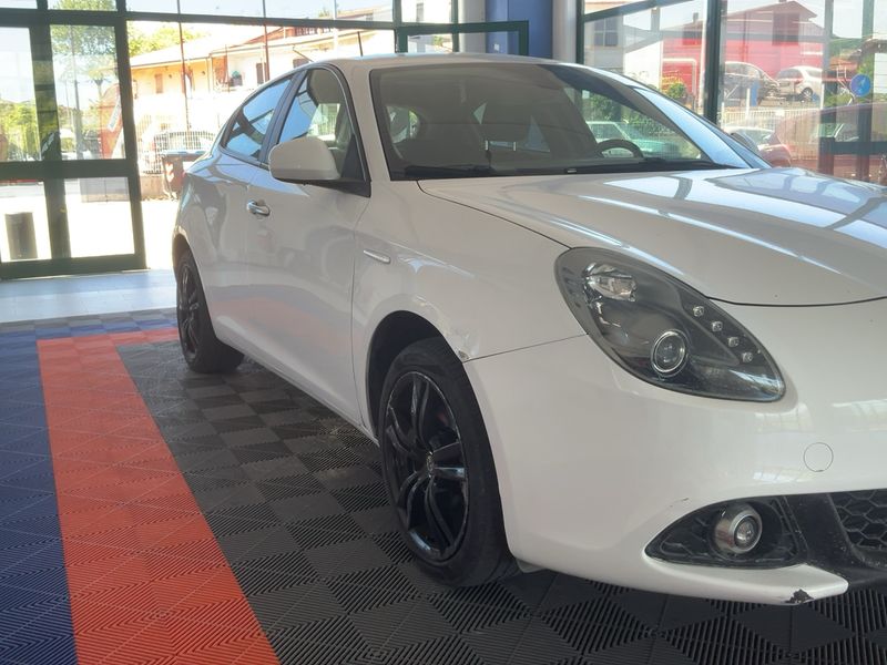 Alfa Romeo Giulietta 1.4 Turbo Super 2017 – снимка 12