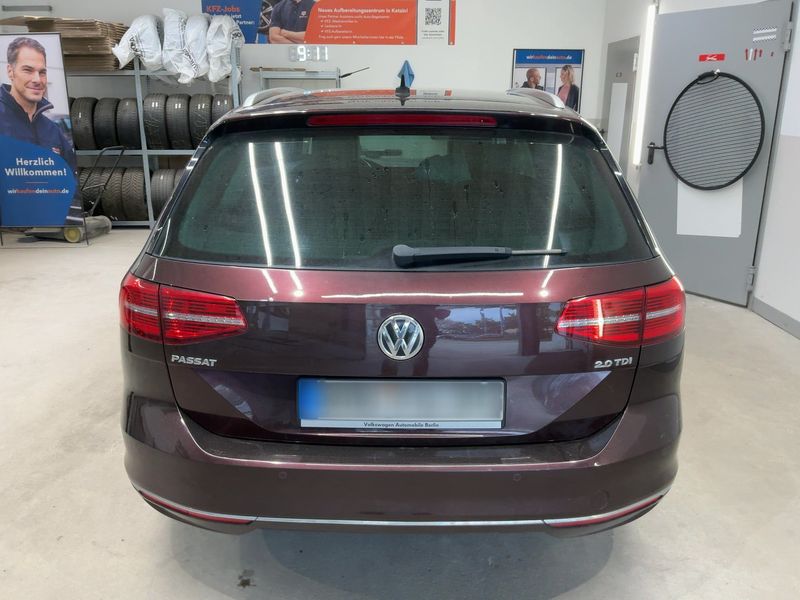 Volkswagen Passat 2.0 TDI Highline BlueMotion Tech 2017 – снимка 7