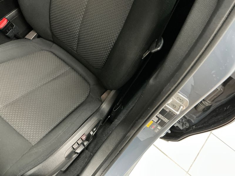 BMW X1 xDrive 25e Advantage 2021 – снимка 22