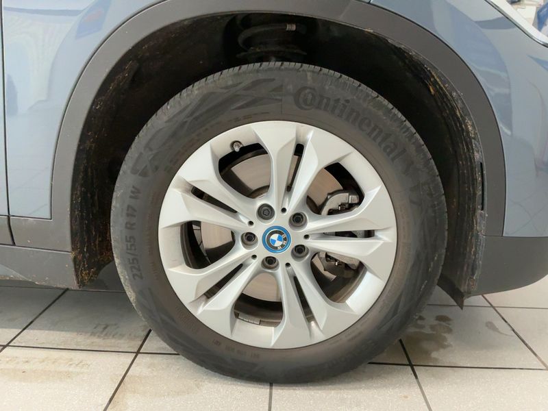 BMW X1 xDrive 25e Advantage 2021 – снимка 11