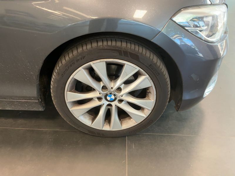 BMW 1er 118d Urban Line 2016 – снимка 11