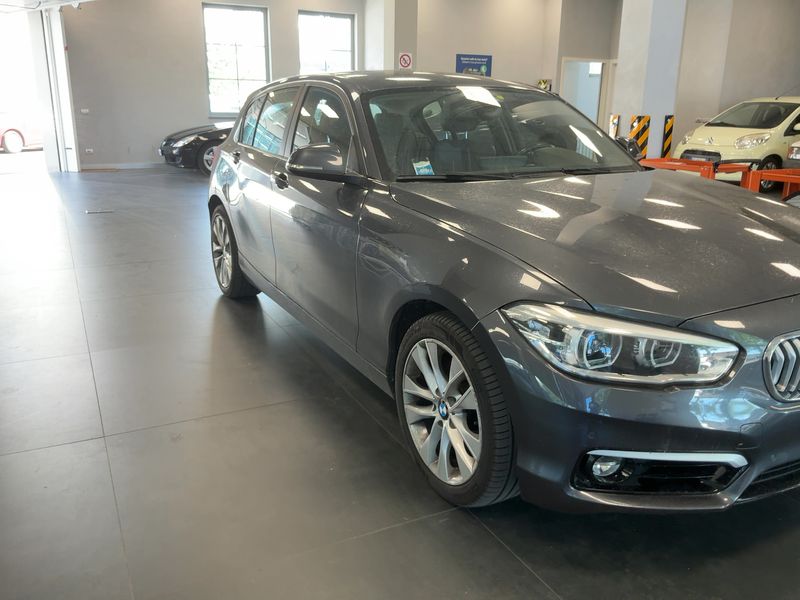 BMW 1er 118d Urban Line 2016 – снимка 12