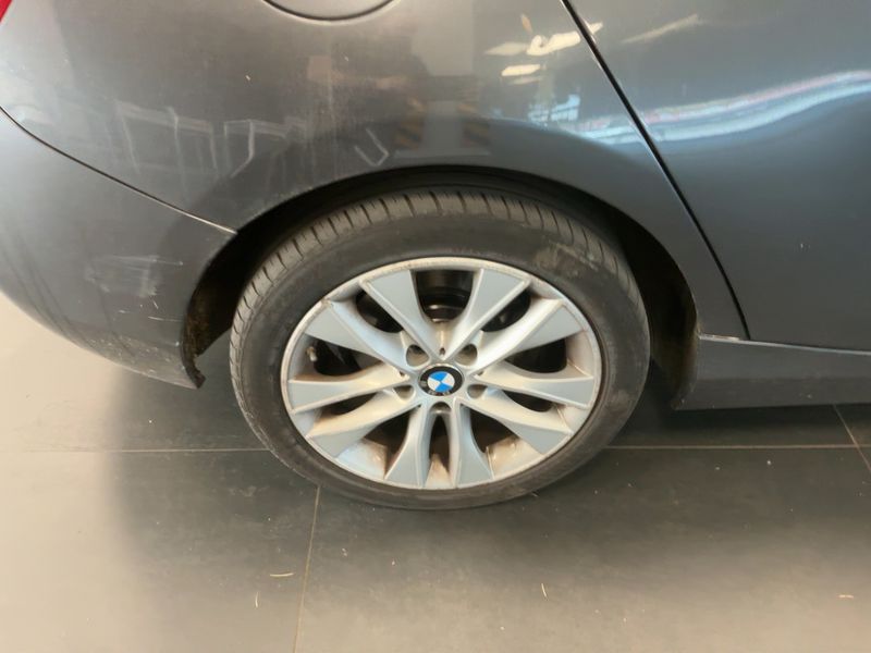 BMW 1er 118d Urban Line 2016 – снимка 9