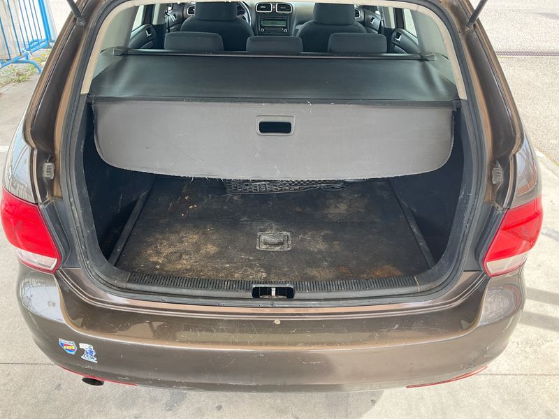 Volkswagen Golf VI 1.6 TDI Advance 2012 – снимка 13