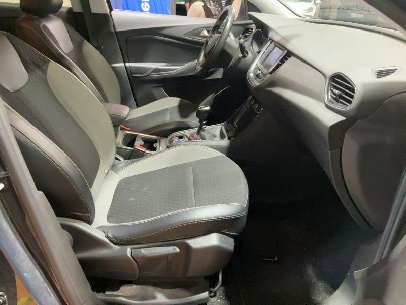 Opel Grandland X 1.2 Turbo Innovation 2018 – снимка 16