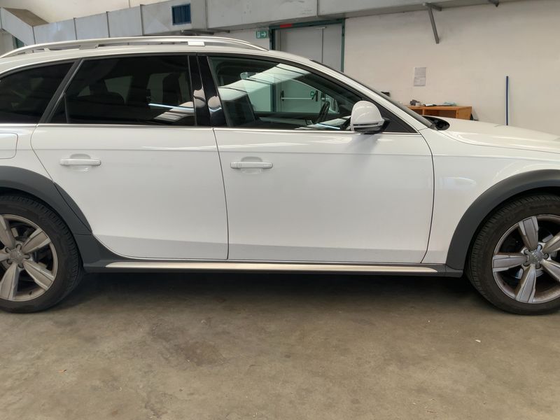 Audi A4 Allroad 2.0 TDI 2014 – снимка 10