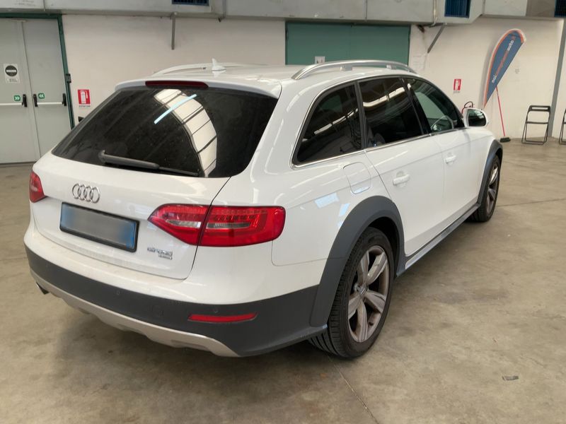 Audi A4 Allroad 2.0 TDI 2014 – снимка 8