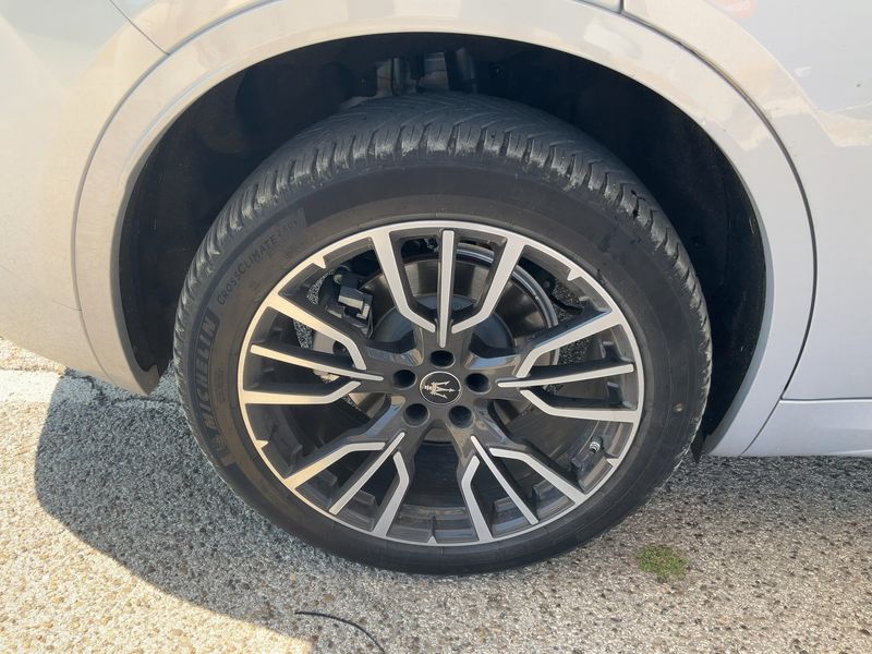 Maserati Grecale 2.0 Turbo Mild-Hybrid GT AWD 2024 – снимка 9