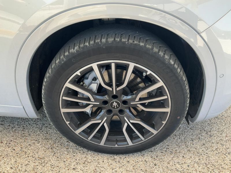 Maserati Grecale 2.0 Turbo Mild-Hybrid GT AWD 2024 – снимка 11