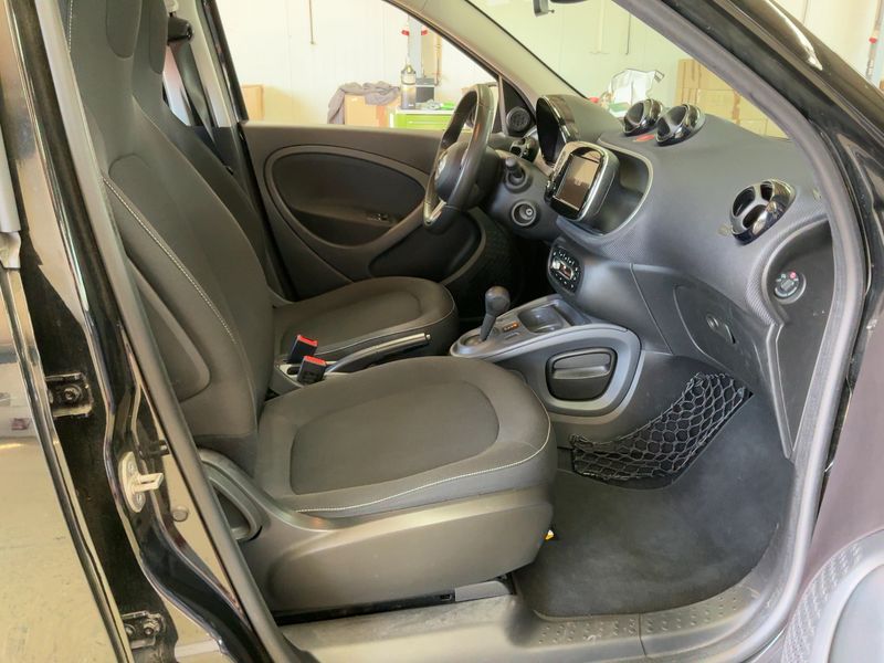 Smart forfour 0.9 Turbo Basis passion 2015 – снимка 17