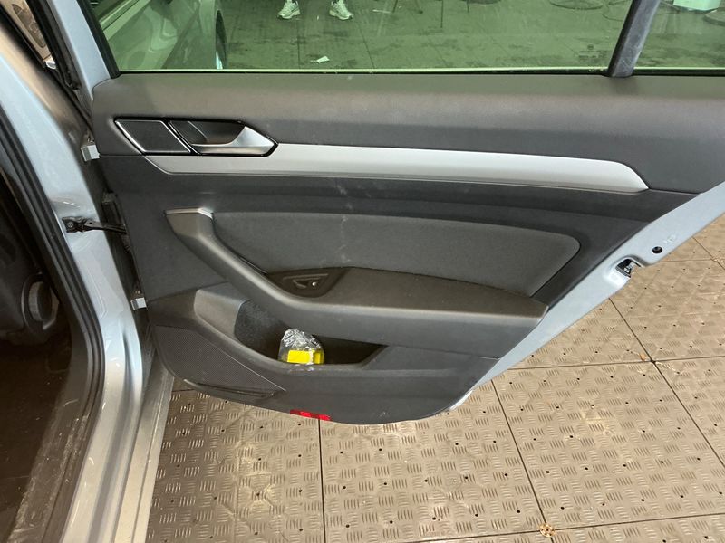 Volkswagen Passat 1.5 TSI ACT Comfortline BlueMotion Tech 2019 – снимка 35