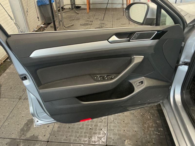 Volkswagen Passat 1.5 TSI ACT Comfortline BlueMotion Tech 2019 – снимка 41