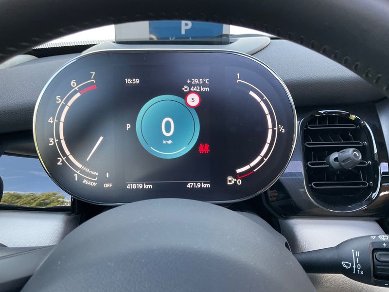 MINI Cooper Classic Trim 2022 – снимка 19