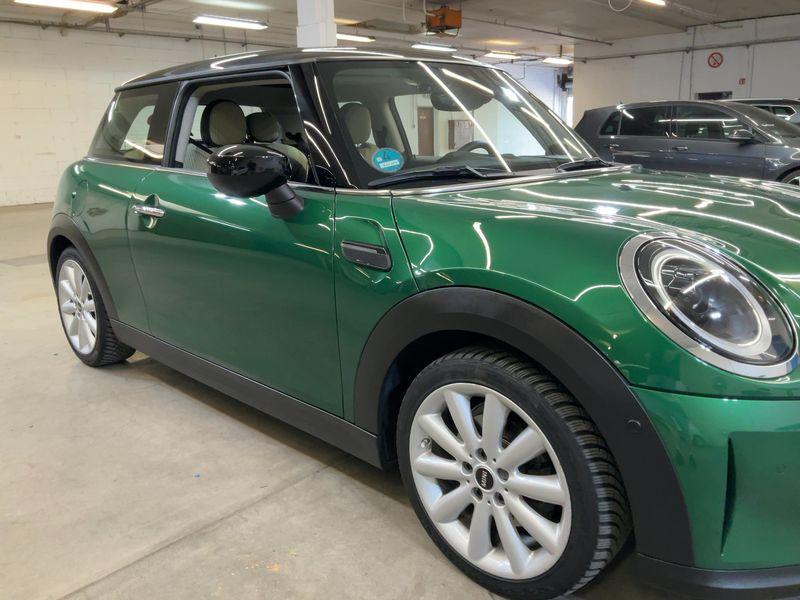 MINI Cooper Classic Trim 2022 – снимка 12