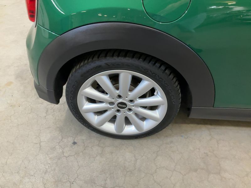 MINI Cooper Classic Trim 2022 – снимка 9