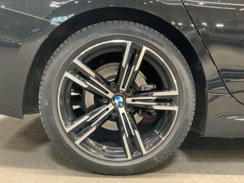 BMW 3er 320d Mild-Hybrid xDrive M Sport 2022 – снимка 9