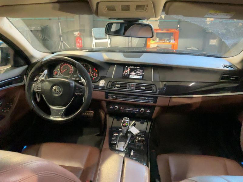 BMW 5er 525d 2015 – снимка 12