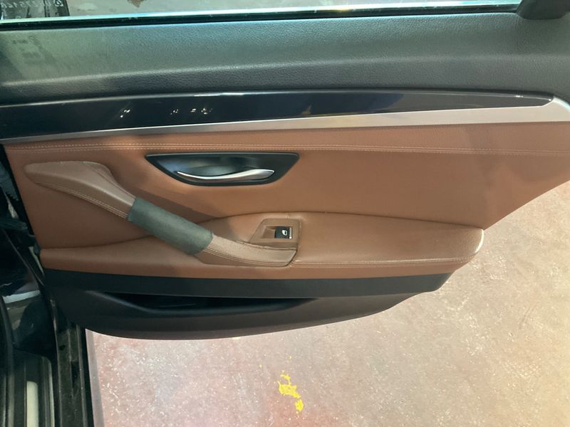 BMW 5er 525d 2015 – снимка 24