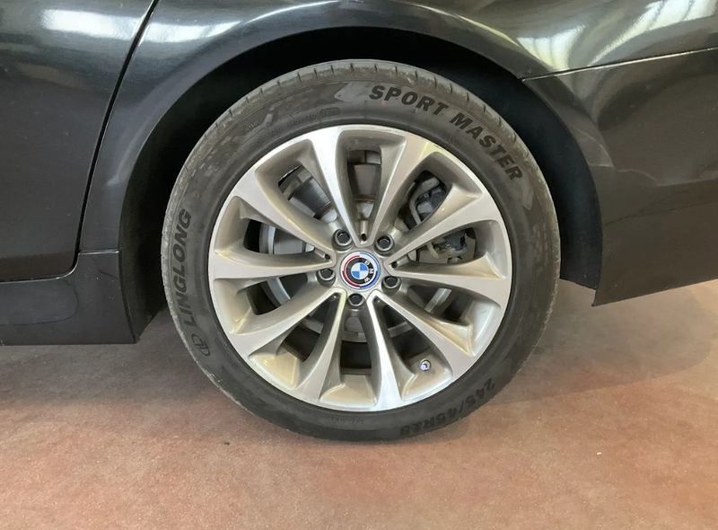 BMW 5er 525d 2015 – снимка 17