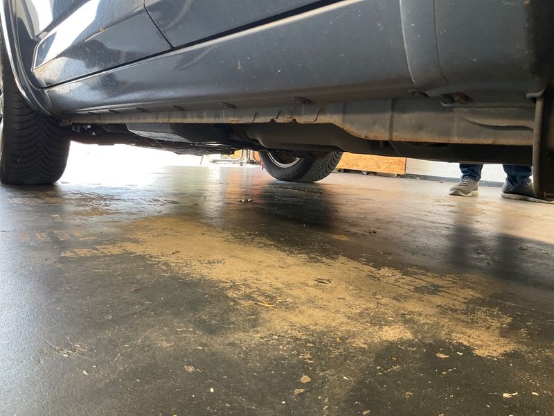 Toyota RAV 4 2.2 D-4D Executive 2010 – снимка 26