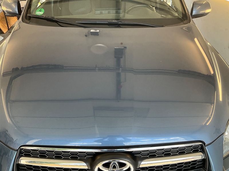 Toyota RAV 4 2.2 D-4D Executive 2010 – снимка 37