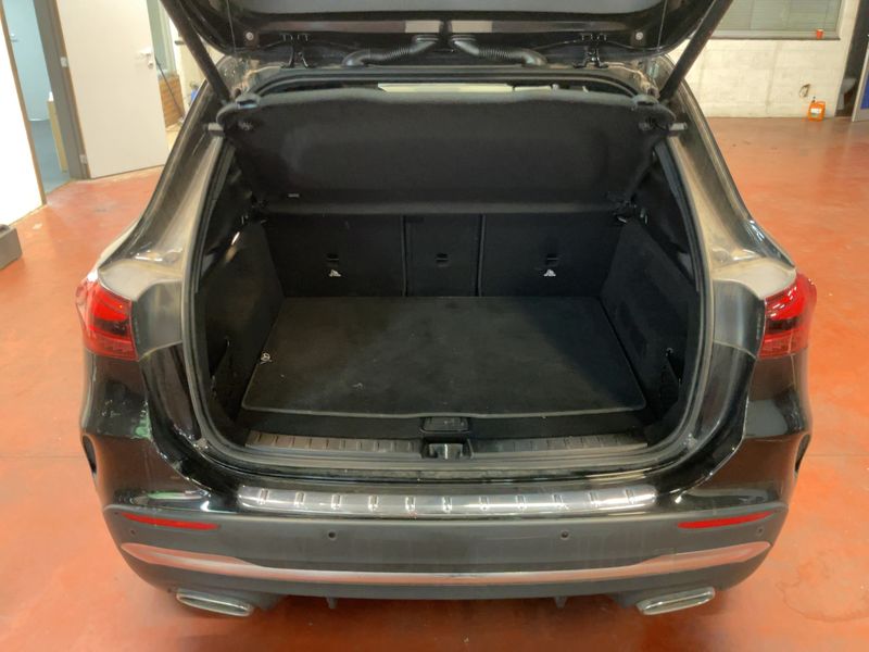 Mercedes-Benz GLA-Klasse GLA 180 Mild-Hybrid AMG Line 2025 – снимка 15