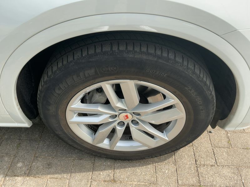 Audi Q5 55 TFSIe quattro sport 2020 – снимка 11