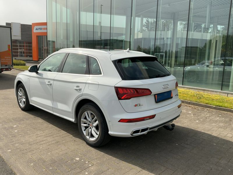 Audi Q5 55 TFSIe quattro sport 2020 – снимка 6