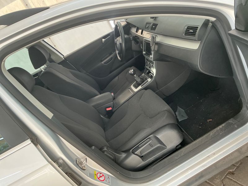 Volkswagen Passat 1.8 TSI Comfortline 2009 – снимка 3