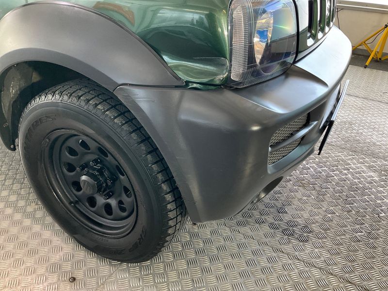 Suzuki Jimny 1.3 V 2012 – снимка 31