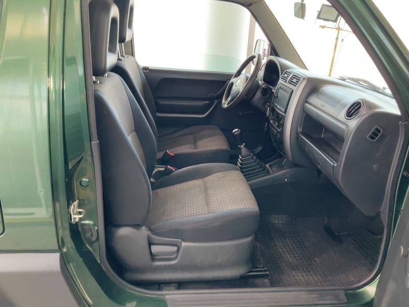 Suzuki Jimny 1.3 V 2012 – снимка 16