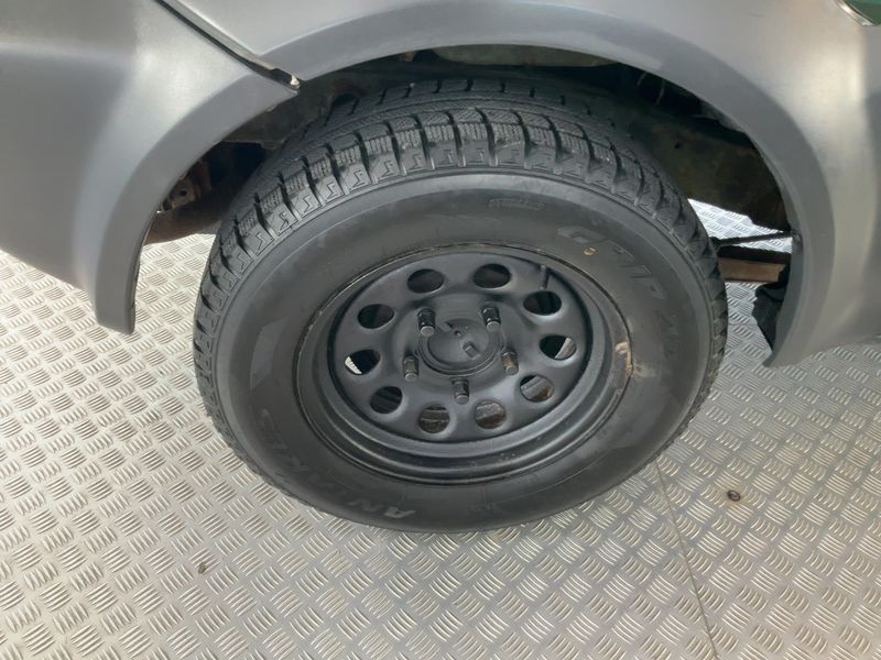 Suzuki Jimny 1.3 V 2012 – снимка 9