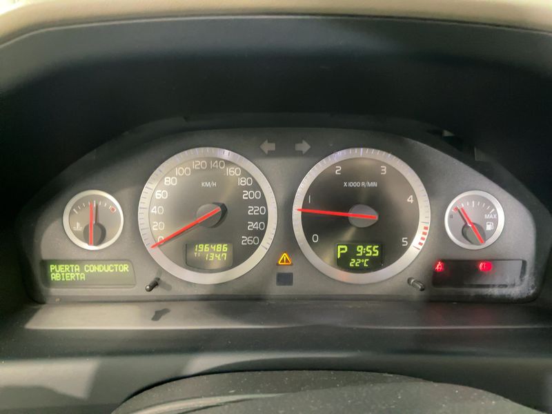 Volvo XC70 2.4 D5 Momentum AWD 2006 – снимка 18
