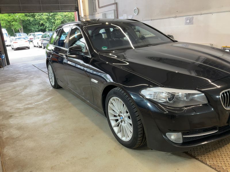BMW 5er 530d 2011 – снимка 8