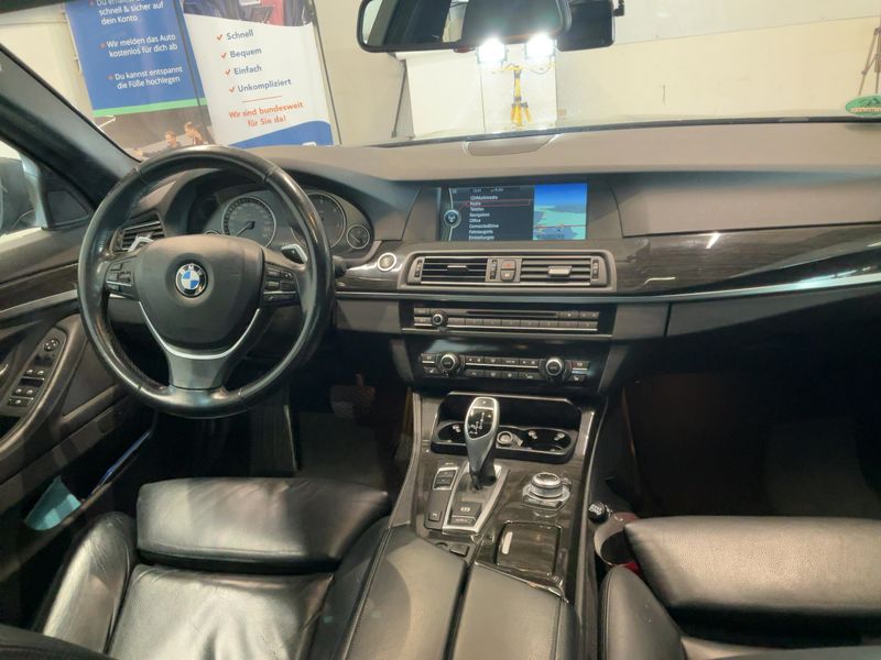 BMW 5er 530d 2011 – снимка 12