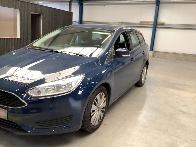 Ford Focus 1.0 EcoBoost Trend 2017 – снимка 2
