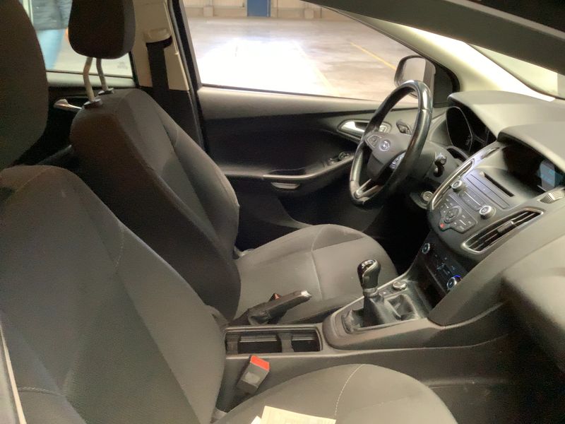 Ford Focus 1.0 EcoBoost Trend 2017 – снимка 16