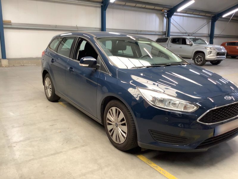 Ford Focus 1.0 EcoBoost Trend 2017 – снимка 12