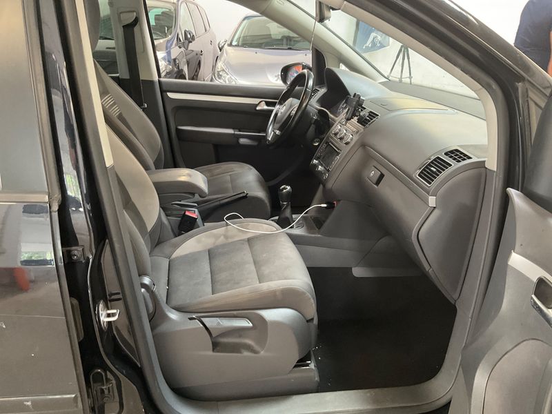 Volkswagen Touran 1.2 TSI Life 2014 – снимка 3