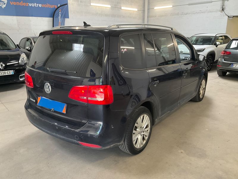 Volkswagen Touran 1.2 TSI Life 2014 – снимка 2
