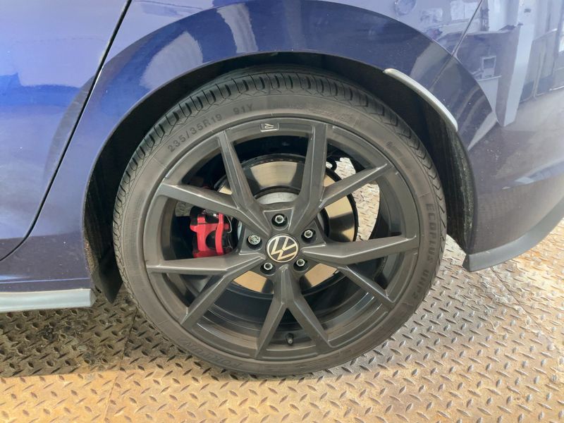 Volkswagen Golf VIII 2.0 TSI GTI Clubsport 2022 – снимка 5