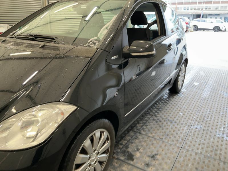 Mercedes-Benz A-Klasse A 160 Classic 2010 – снимка 2