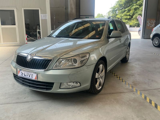 Skoda Octavia 1.6 TDI Elegance 2009 – снимка 1