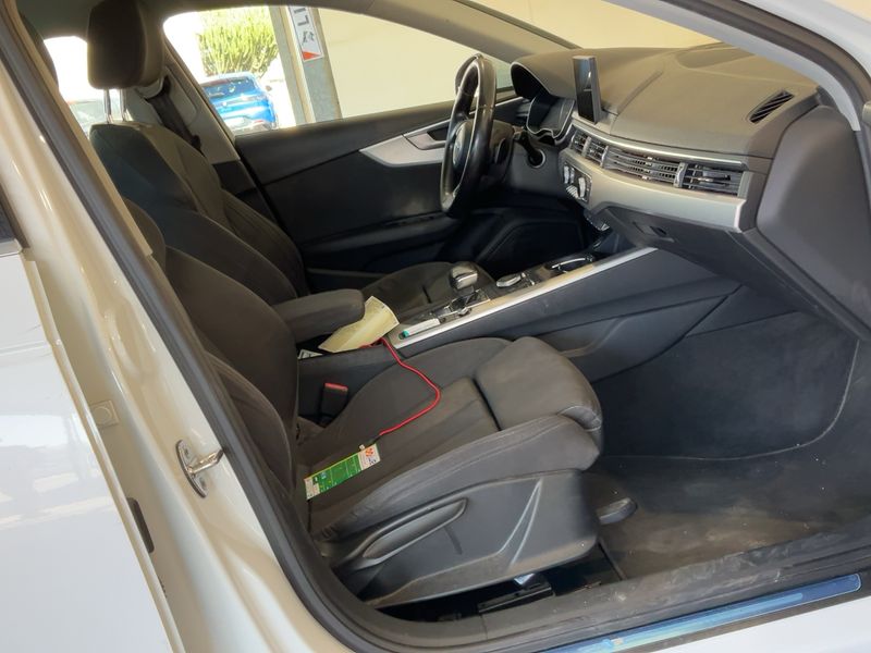 Audi A4 2.0 TDI Sport 2016 – снимка 16